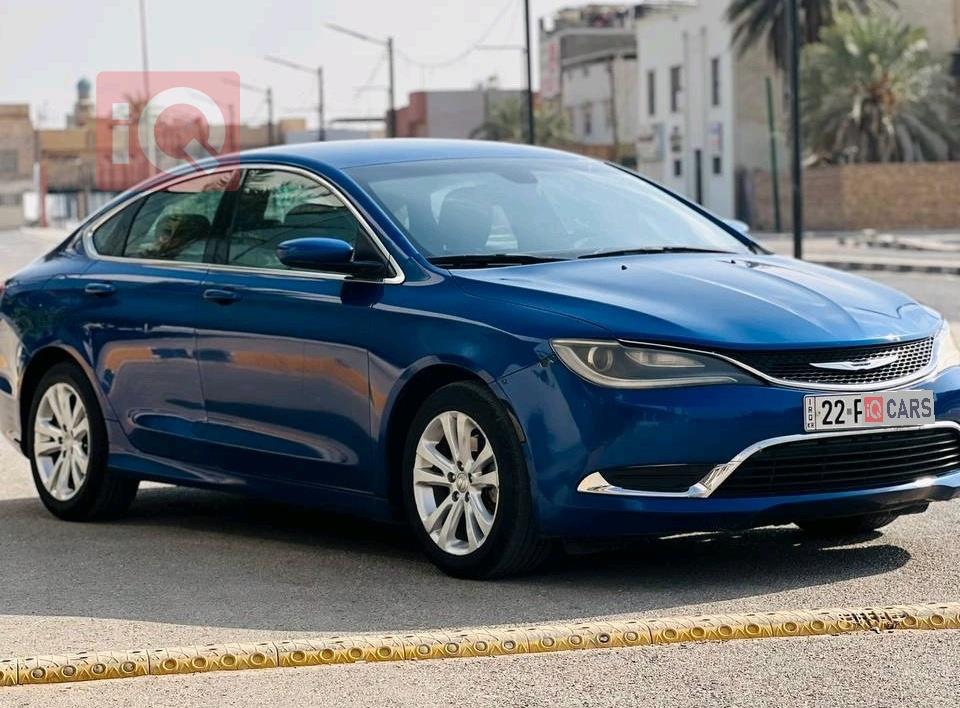 کرایسلەر 200